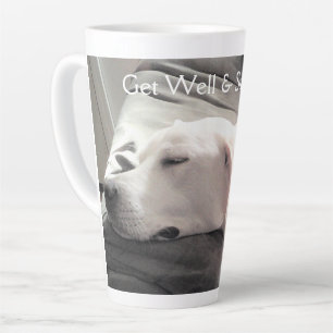 Tasse Latte Photo de Sleeping White Labrador Mix Puppy Chien