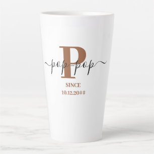 Tasse Latte Pop Pop Élégant Script Monogramme Blanc Brown