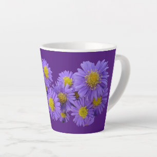 Tasse Latte Poussière Michaelmas Daisy. Musique en latte pour