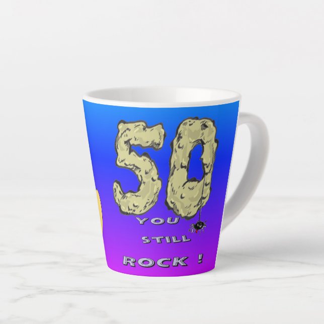 Tasse Latte Sara 50e Anniversaire Coeurs bleu pourpre latte Mu (Angle droit)