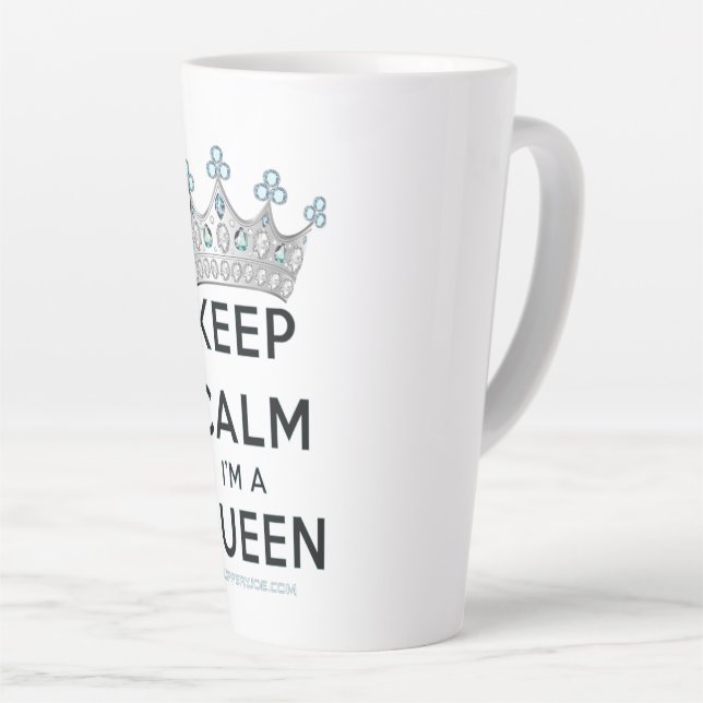 Tasse Latte SlipperyJoe's Keep Calm Queen couronne joyaux a (Angle droit)