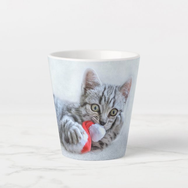 Tasse Latte Tabby gris mou Chat avec Noël Casquette (Devant)