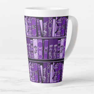Tasse Latte Tablettes de livres pourpres Livres Vintages