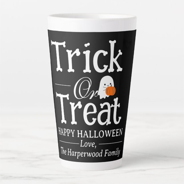 Tasse Latte Tricoter ou traiter famille Halloween Éffrayante (Devant)