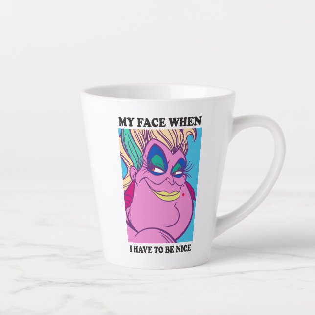 Tasse Latte Ursula| Mon visage quand je dois être gentil (Droite)