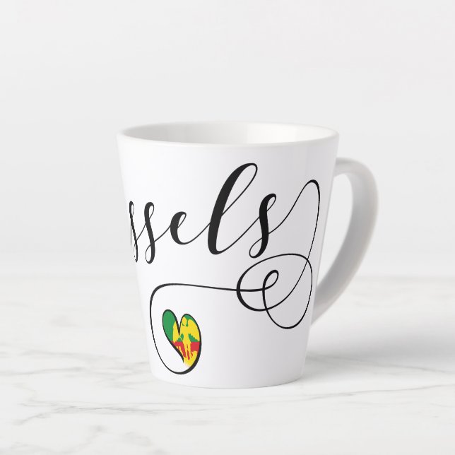 Tasse Latte Ville de Bruxelles Drapeau au coeur (Angle droit)