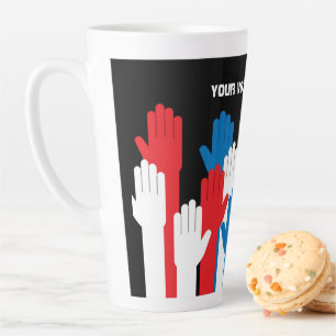 Tasse Latte Votre vote compte les mains patriotiques