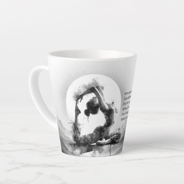 Tasse Latte Yoga Reiki à une jambe King Pigeon Pose Aquarelle (Angle gauche)