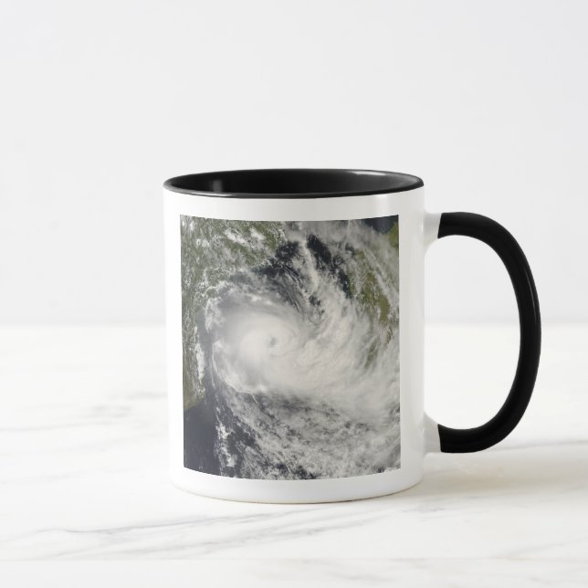 Tasse Le cyclone tropical Jokwe au Mozambique Channe (Droite)