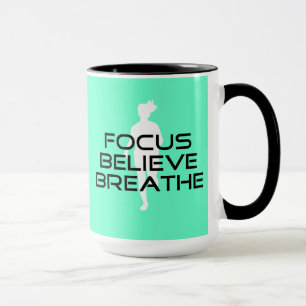 Tasse Le foyer croient respirent