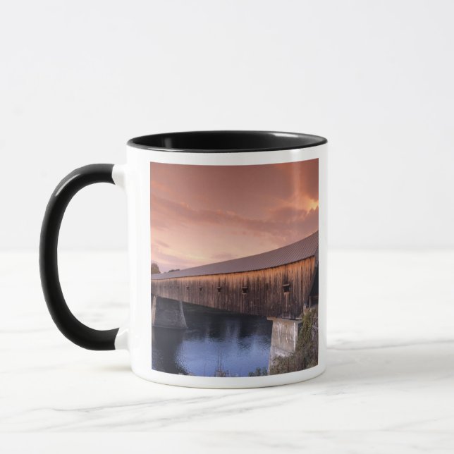 Tasse Le plus long pont couvert des États-Unis (Gauche)