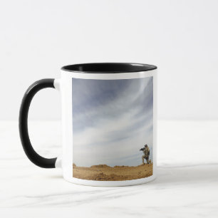 Tasse Le sergent assure la sécurité