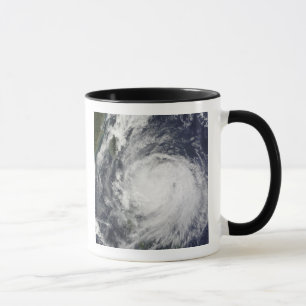 Tasse Le typhon Lupit au large des Philippines