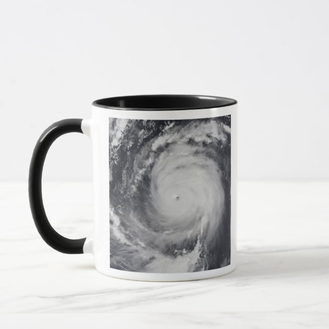Tasse Le typhon Maemi dans l'océan Pacifique occidental (Gauche)