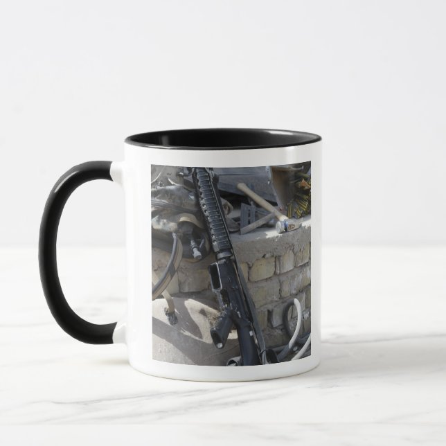 Tasse L'équipement d'une Marine (Gauche)