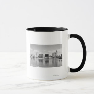 Tasse Long Beach, California City Skyline View