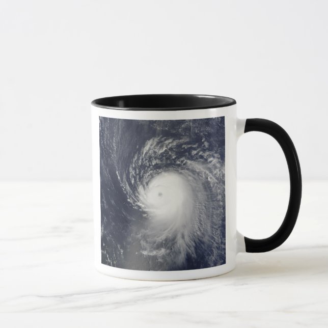 Tasse L'ouragan Ike au large des Petites Antilles (Droite)