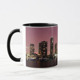 Tasse Lumière de coucher du soleil au-dessus de Miami
