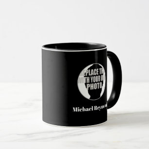 Tasse moderne noir blanc nom & initiales avec photo