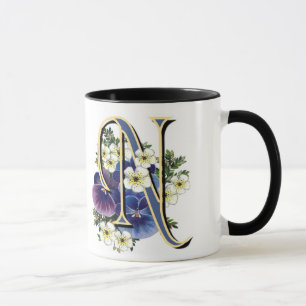 Tasse Monogramme peint à la main d'initiale de pensée 