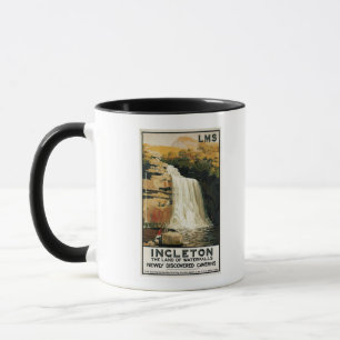 Tasse Montée de spectateurs sur l'affiche de chemin de
