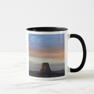 Tasse Monument national de Devils Tower, tempête au couc