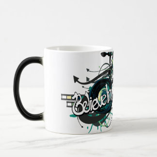 Tasse Morphing de BelieveInFate