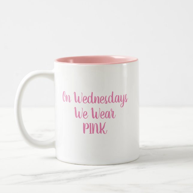 Tasse moyenne de filles (Gauche)