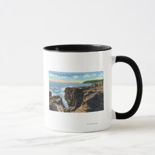 Tasse Mt. Vue de l'Île déserte de trou de tonnerre