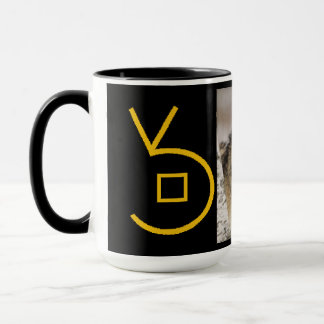 tasse noire de fréquence de loup d'or