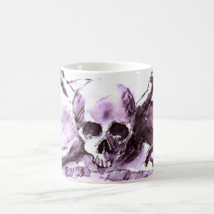 tasse noire et blanche de pirate