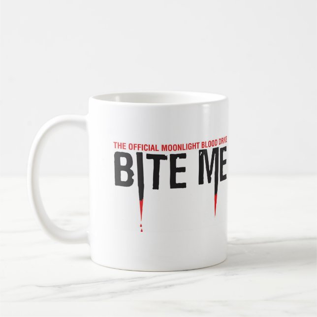 Tasse officielle de collecte de sang de clair de (Gauche)