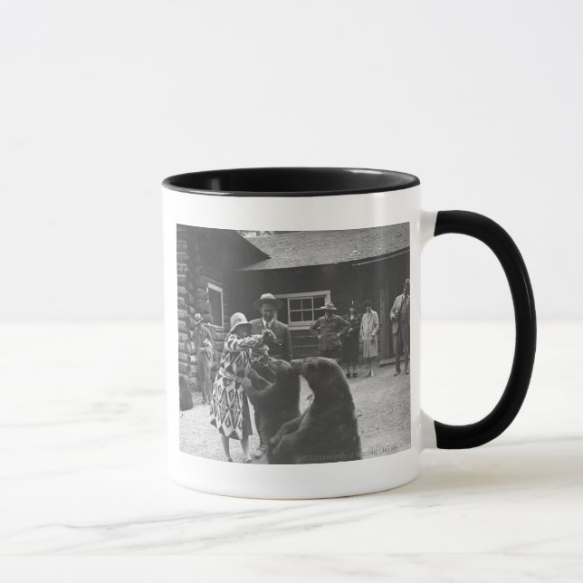Tasse Ours de alimentation de femme (Droite)