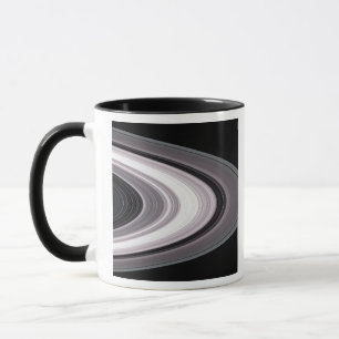 Tasse Petites particules dans SaturnĂ`s bagues