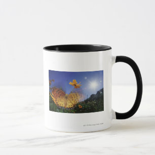 Tasse Plan rapproché de papillon, agitant des ailes