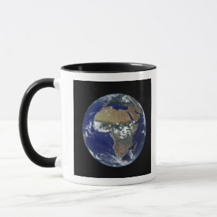 Tasse Pleine Terre montrant l'Afrique et l'Europe