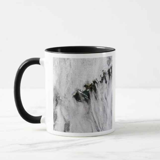 Tasse Plumes du volcan Okmok, îles Aléoutiennes (Gauche)