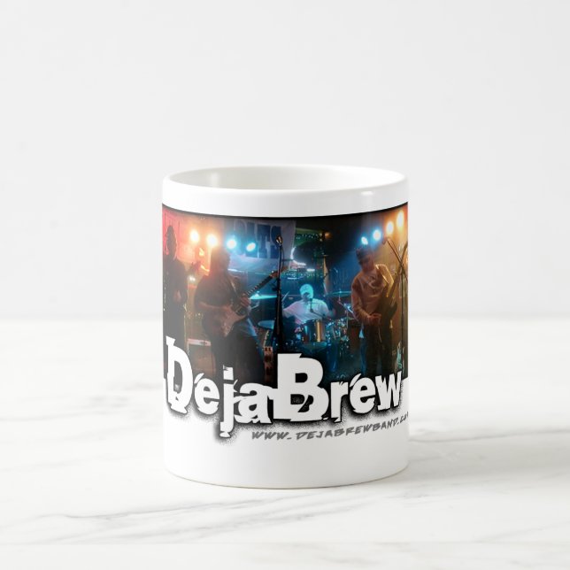 Tasse polychrome de logo de bande de DejaBrew (Centre)