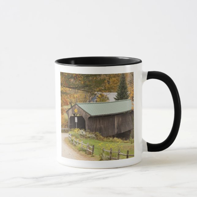 Tasse Pont couvert, Vermont, États-Unis (Droite)