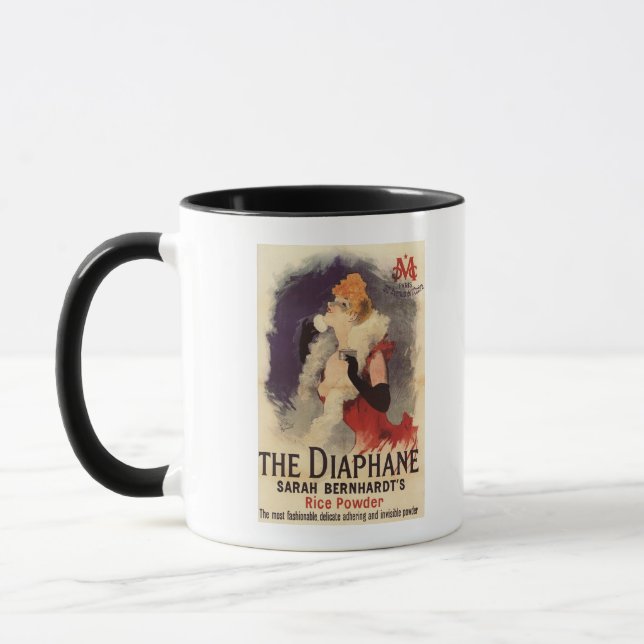 Tasse Poster de la femme La Diaphane Powdering Face Prom (Gauche)