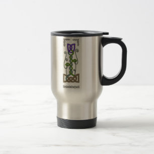 Tasse pourpre de tulipe