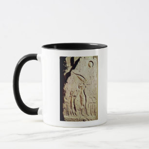 Tasse Representation d'Amenophis IV, de Nefertiti et de