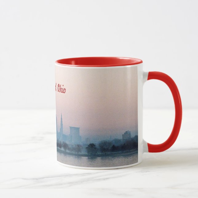 Tasse rose de Cleveland OH de coucher du soleil (Droite)