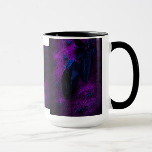 Tasse Rose éffrayant en matière noire, araignées noires