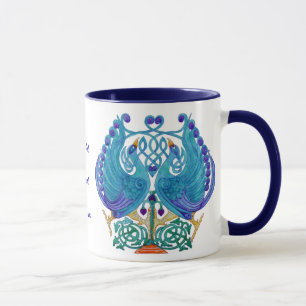 Tasse royale de sonnerie de paons celtiques