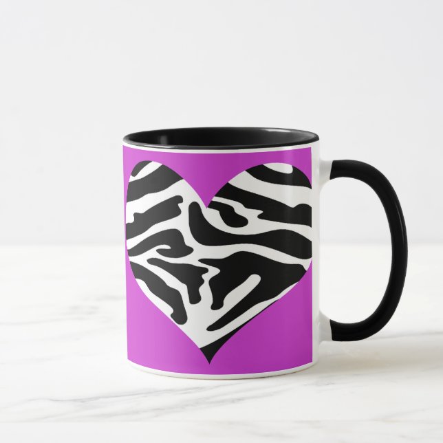 Tasse snob impertinente de coeur de pourpre et de (Droite)