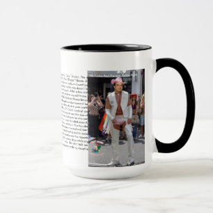 Tasse solitaire officielle d'histoire d'écrou de