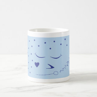 Tasse somnolente de visage