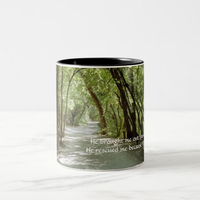 Tasse spacieuse (Centre)