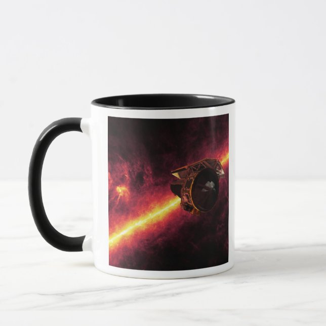 Tasse Spitzer vu contre le ciel infrarouge 2 (Gauche)